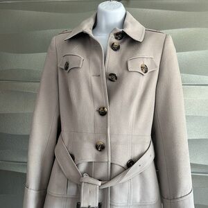 Burberry Dove Gray Coat with Many Detail gorgeous color and style.